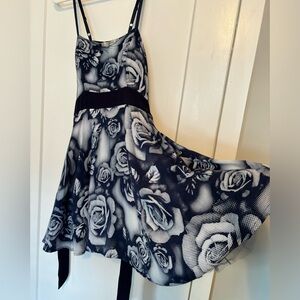 Janette Floral Navy and White Rose Mini Dress